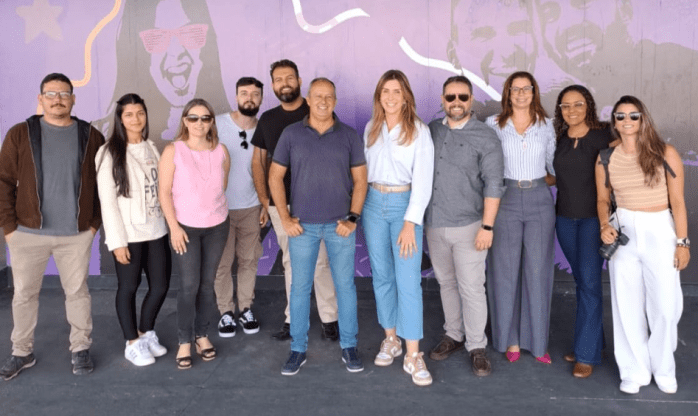 Membros da Secretaria de Comunicação e Eventos da Prefeitura de Pindamonhangaba receberam a visita de uma comitiva 